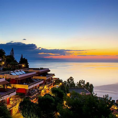 Residence Letojanni Taormina Екстер'єр фото